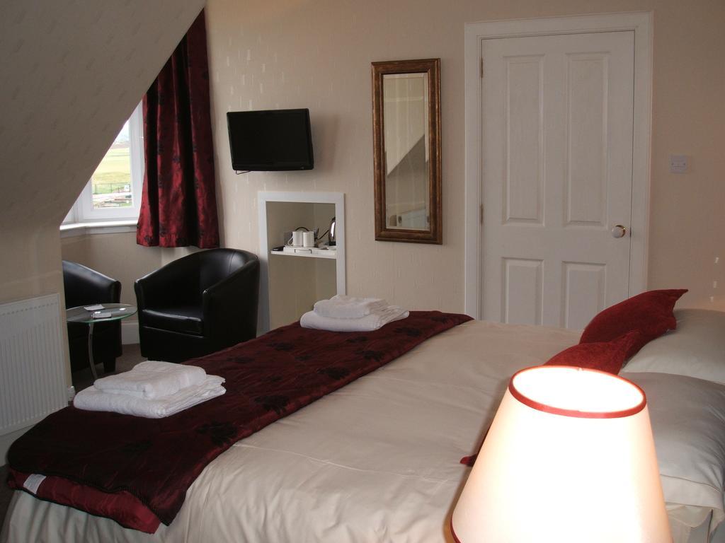 Linksview Guest House Carnoustie Ruang foto